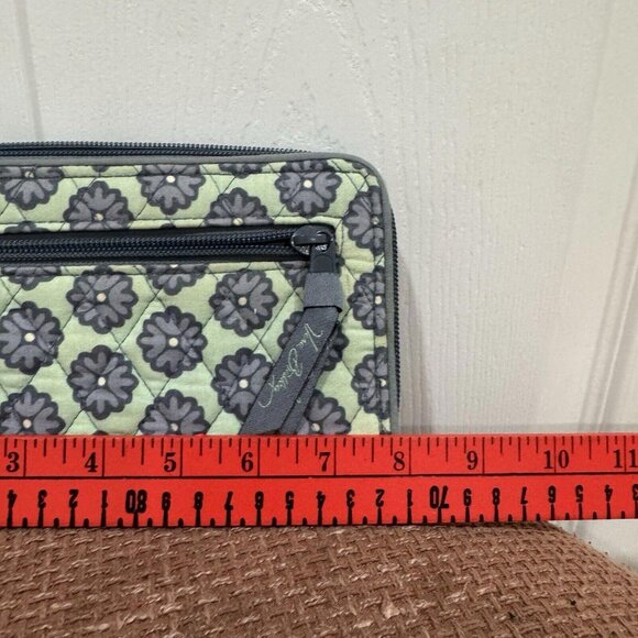 VERA‎ BRADLEY  Turnlock Wallet Clutch NOMADIC BLOSSOMS #14442-586 Turn Lock - Picture 6 of 11